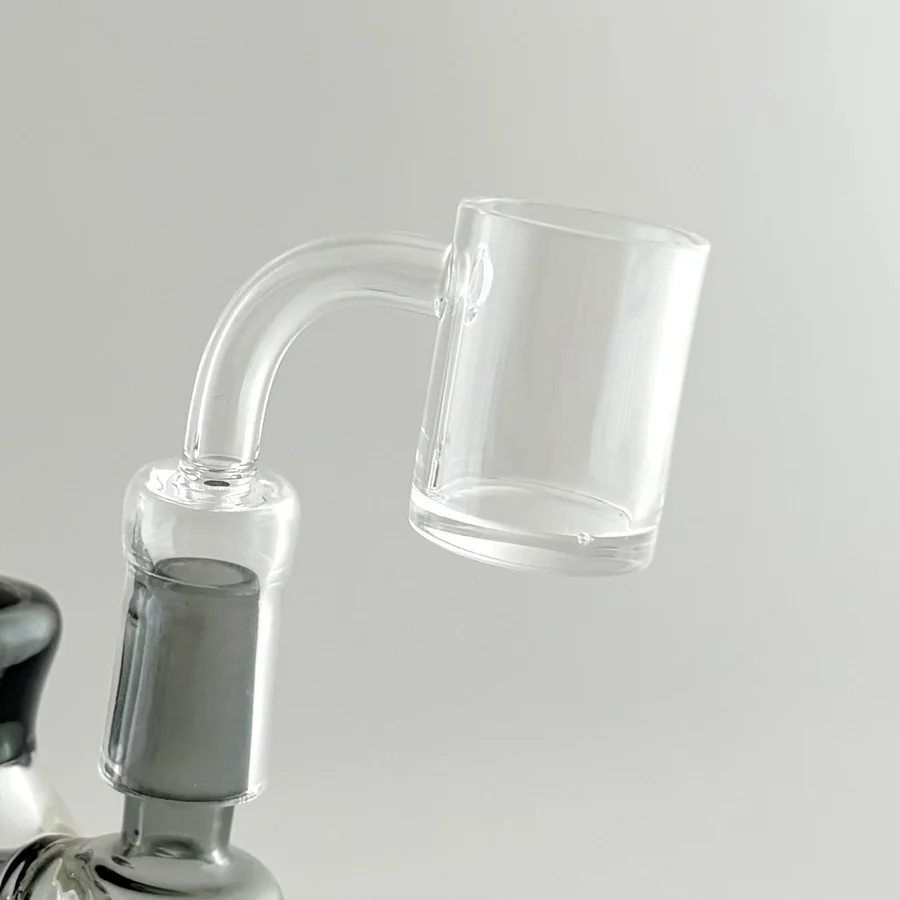 8" Rig with Quartz Banger - Image 2