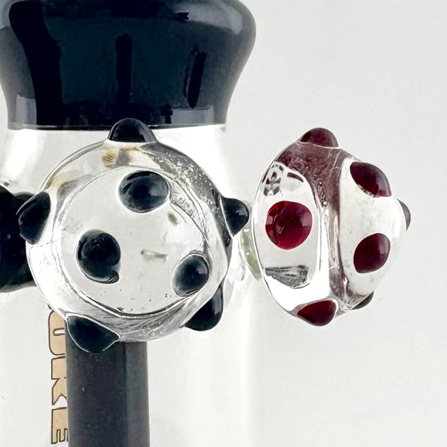 8" Mushroom Pendent Glass Bong - Image 8